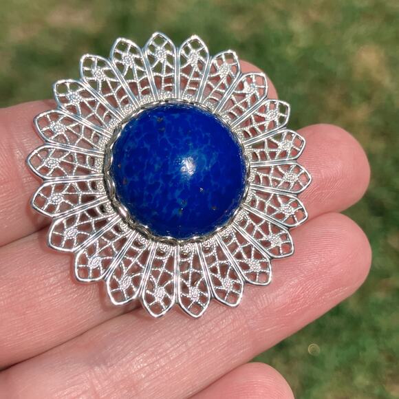 Mid Century Filigree Brooch Silver Tone Domed Blue Glass Cabochon Floral Pin - Picture 2 of 9